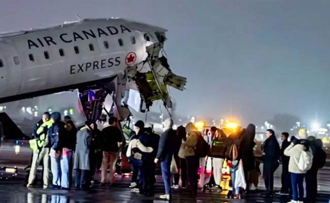 Air Canada flight collides with a Port Authority vehicle at New York's LaGuardia Airport